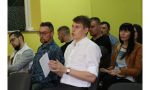 Правая часть зала вместила 19 участников